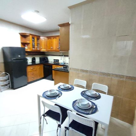 Joli Appart Climatise Pour Un Sejour Formidable Pour Les Familles Tangier Exterior photo