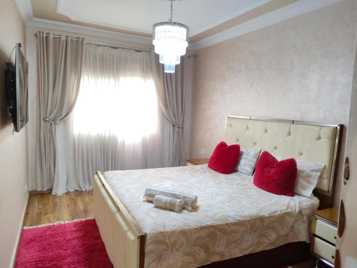 Joli Appart Climatise Pour Un Sejour Formidable Pour Les Familles Tangier Exterior photo