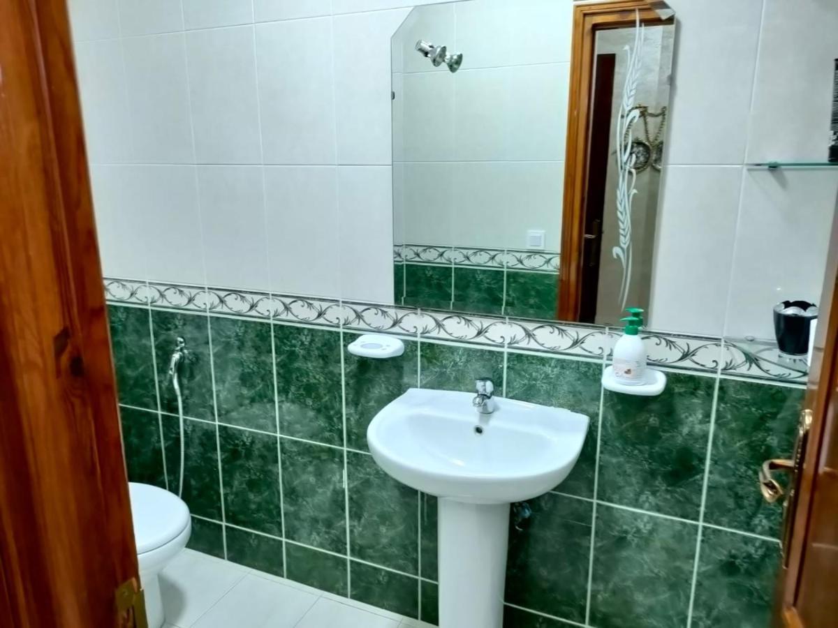 Joli Appart Climatise Pour Un Sejour Formidable Pour Les Familles Tangier Exterior photo